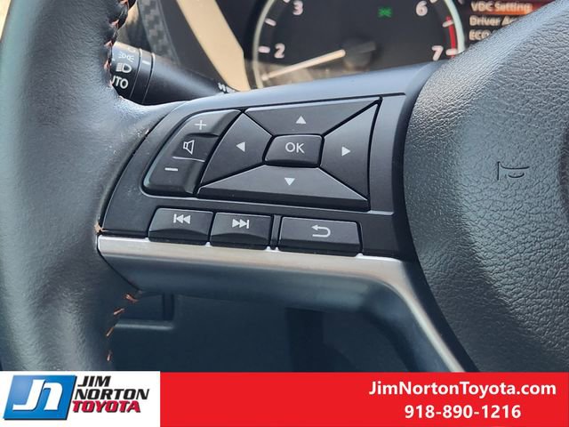 Used 2024 Nissan Sentra SR w/ SR Premium Package image 30