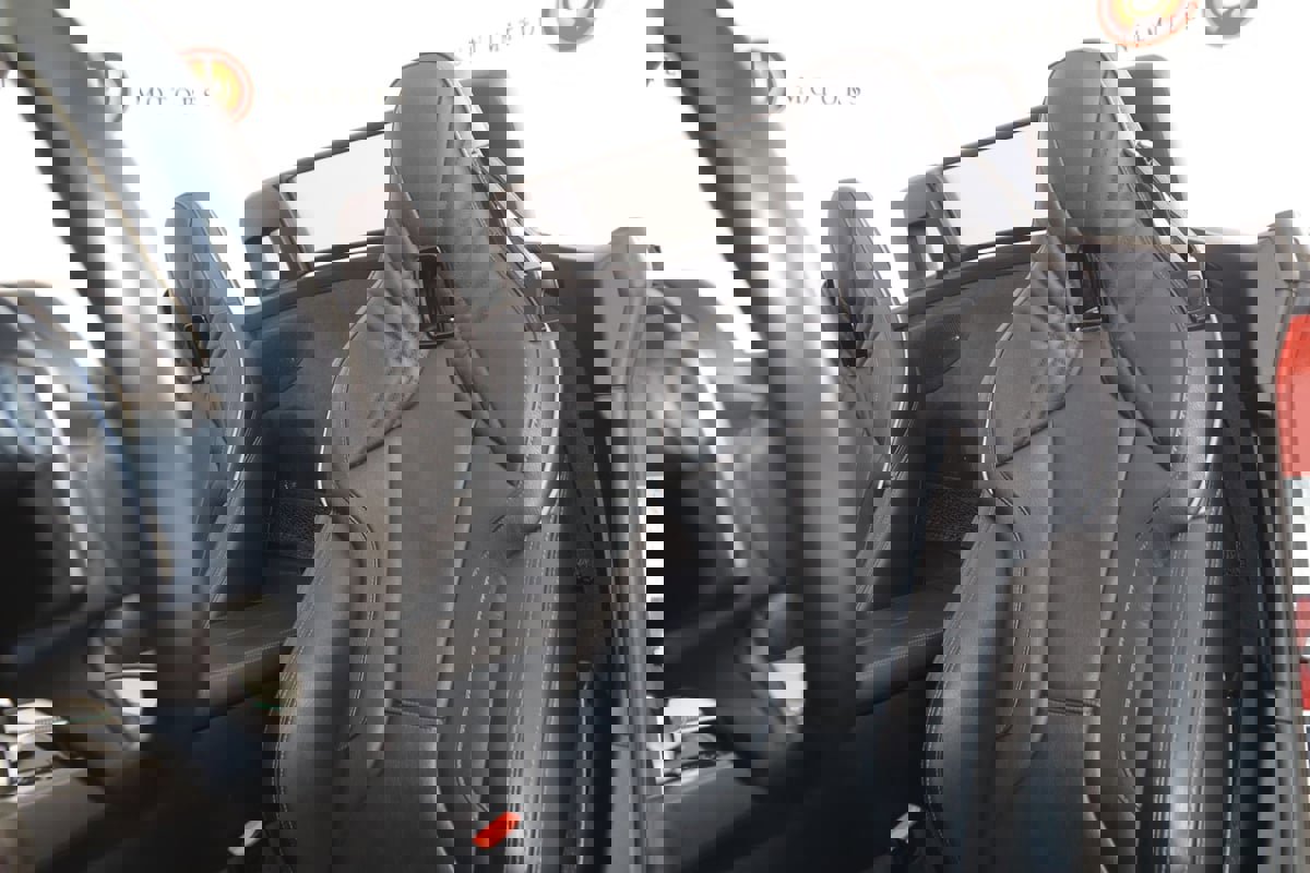 Used 2022 BMW Z4 M40i w/ Premium Package image 35