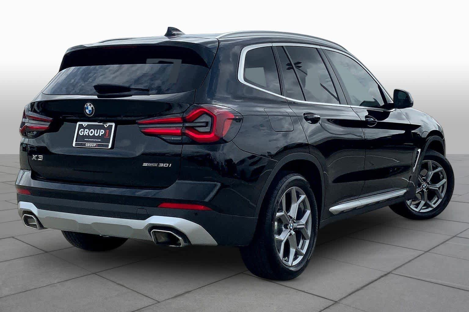 Used 2024 BMW X3 sDrive30i w/ Convenience Package RWD image 12