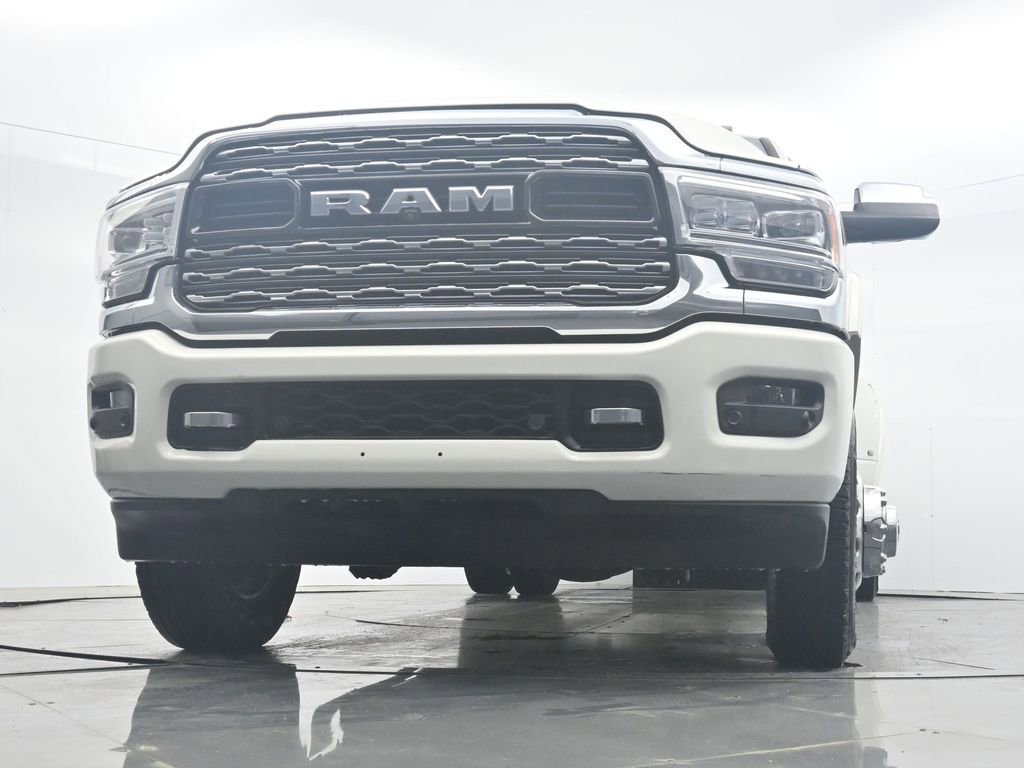 Used 2022 RAM 3500 Limited image 28