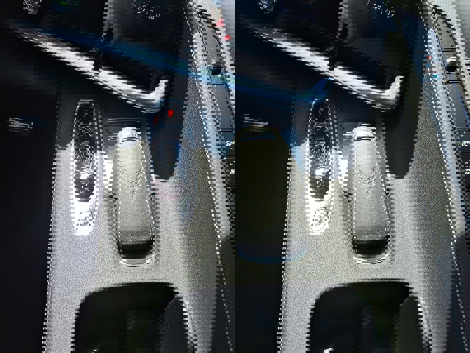 Used 2020 Chevrolet Corvette Stingray Coupe w/ Engine Appearance Package RWD image 19