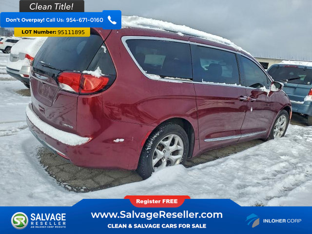 Used 2018 Chrysler Pacifica Limited w/ Advanced Safetytec Group image 4