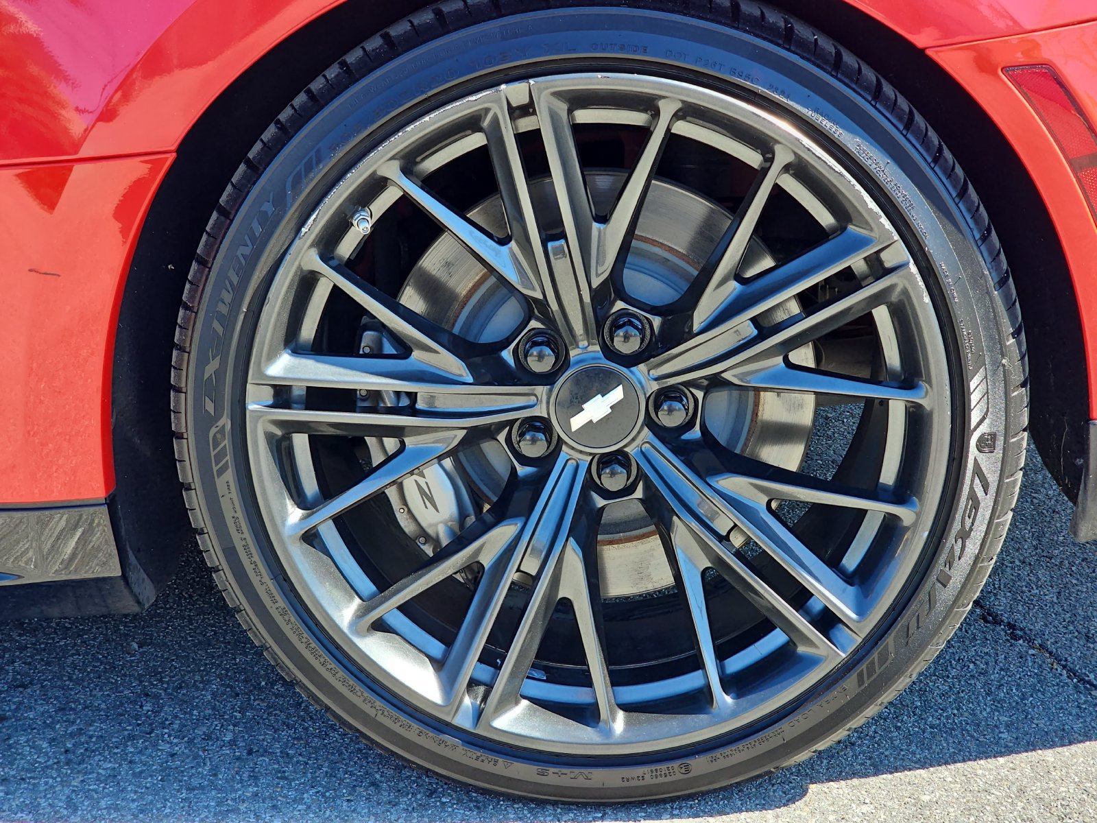 Used 2019 Chevrolet Camaro ZL1 RWD image 34