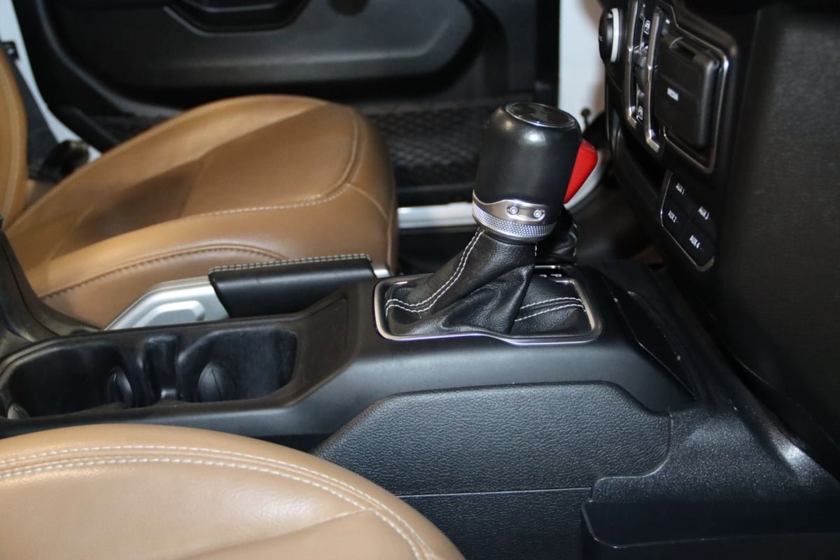 Used 2021 Jeep Wrangler Unlimited Sahara w/ Dual Top Group AWD/4WD image 71