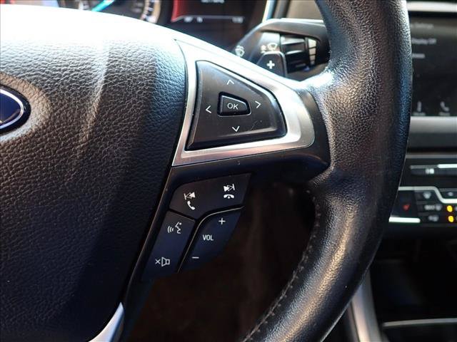 Used 2017 Ford Fusion SE w/ Equipment Group 201A FWD image 14