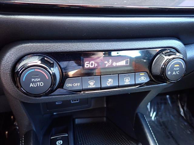 Used 2021 Nissan Kicks SR FWD image 17