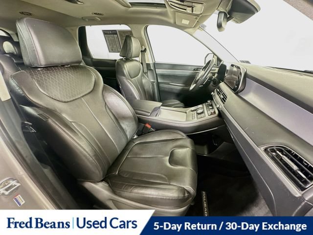 Used 2022 Hyundai Palisade SEL w/ 8P Bench Seat Package AWD/4WD image 36
