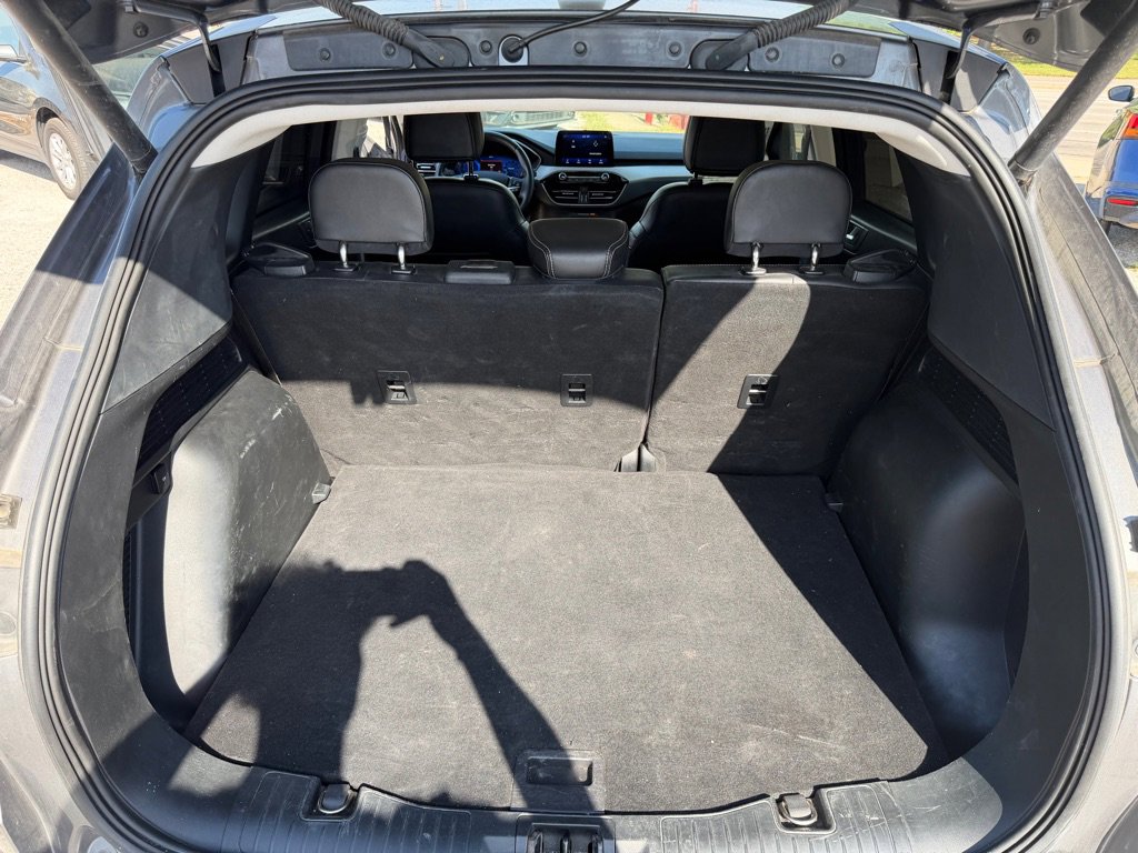 Used 2021 Ford Escape SEL w/ Technology Package FWD image 24