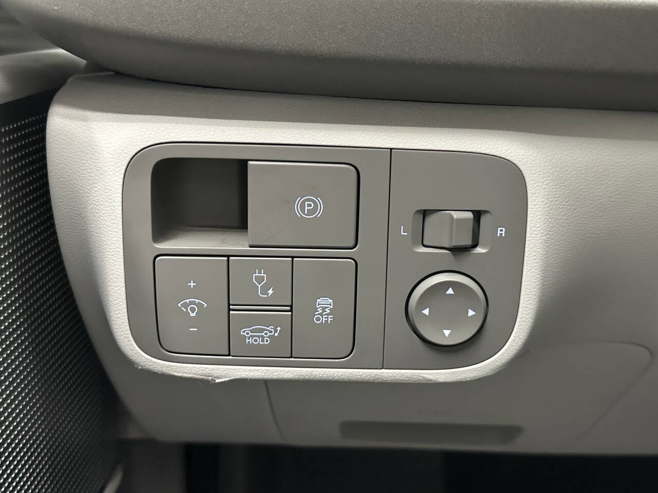 Used 2023 Hyundai Ioniq 6 SEL w/ Cargo Package image 25