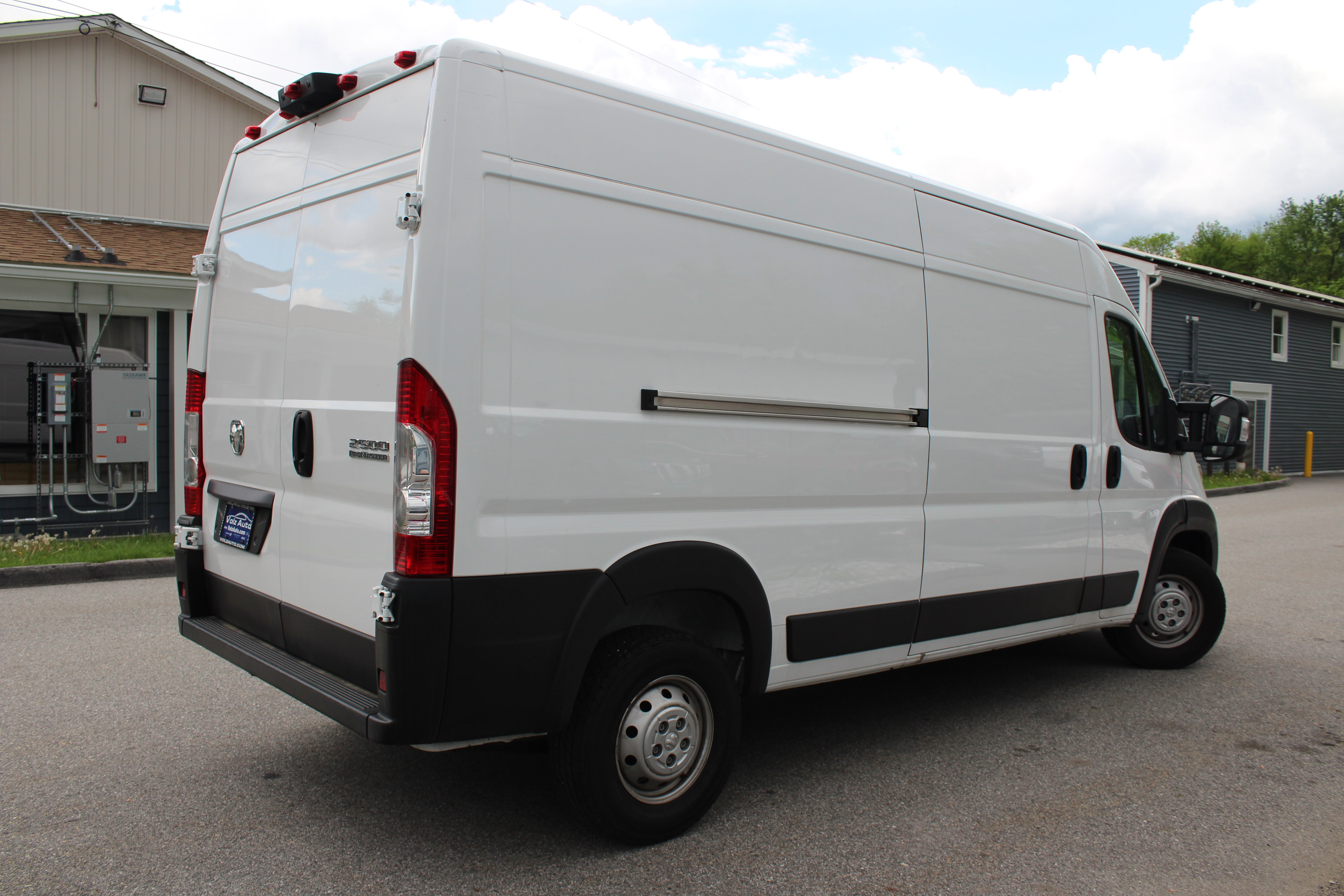 Used 2023 RAM ProMaster 2500 image 2