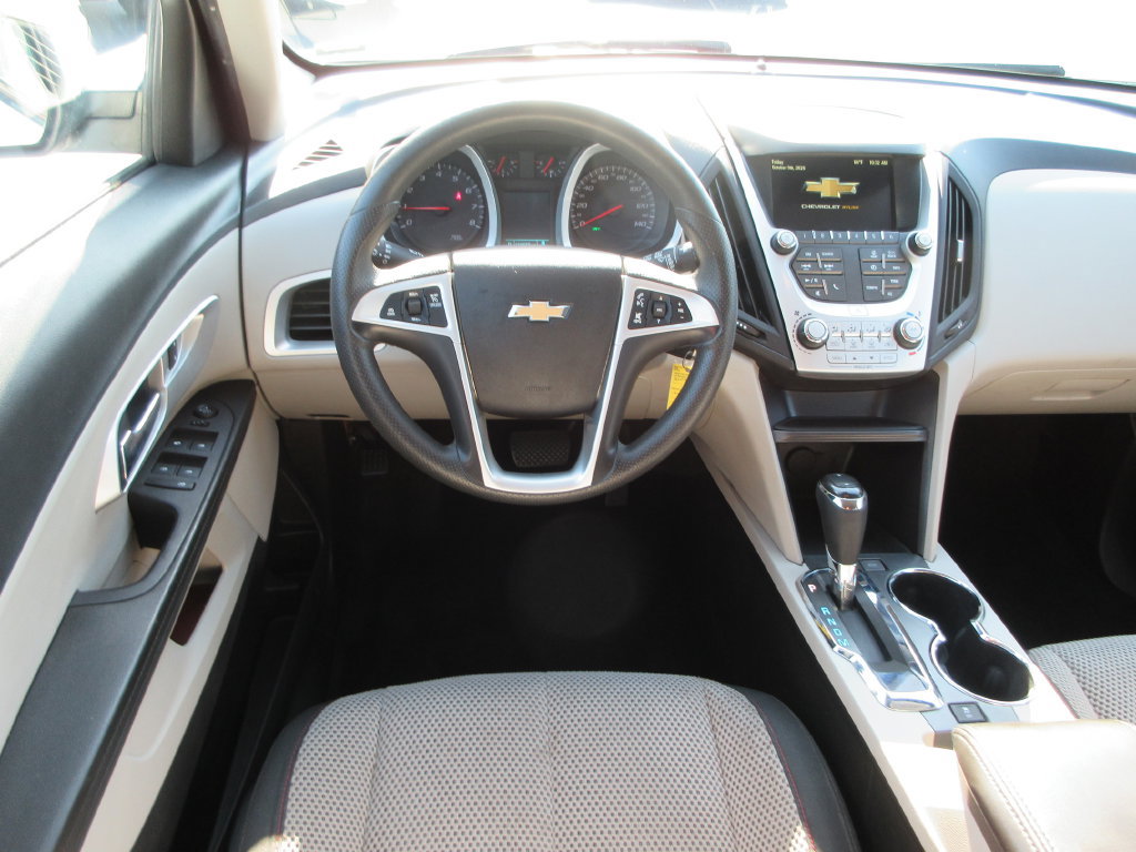 Certified 2017 Chevrolet Equinox LT FWD image 15