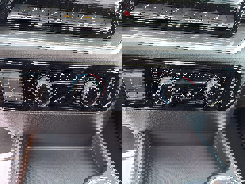 New 2026 Chevrolet Silverado 1500 High Country w/ Technology Package image 20