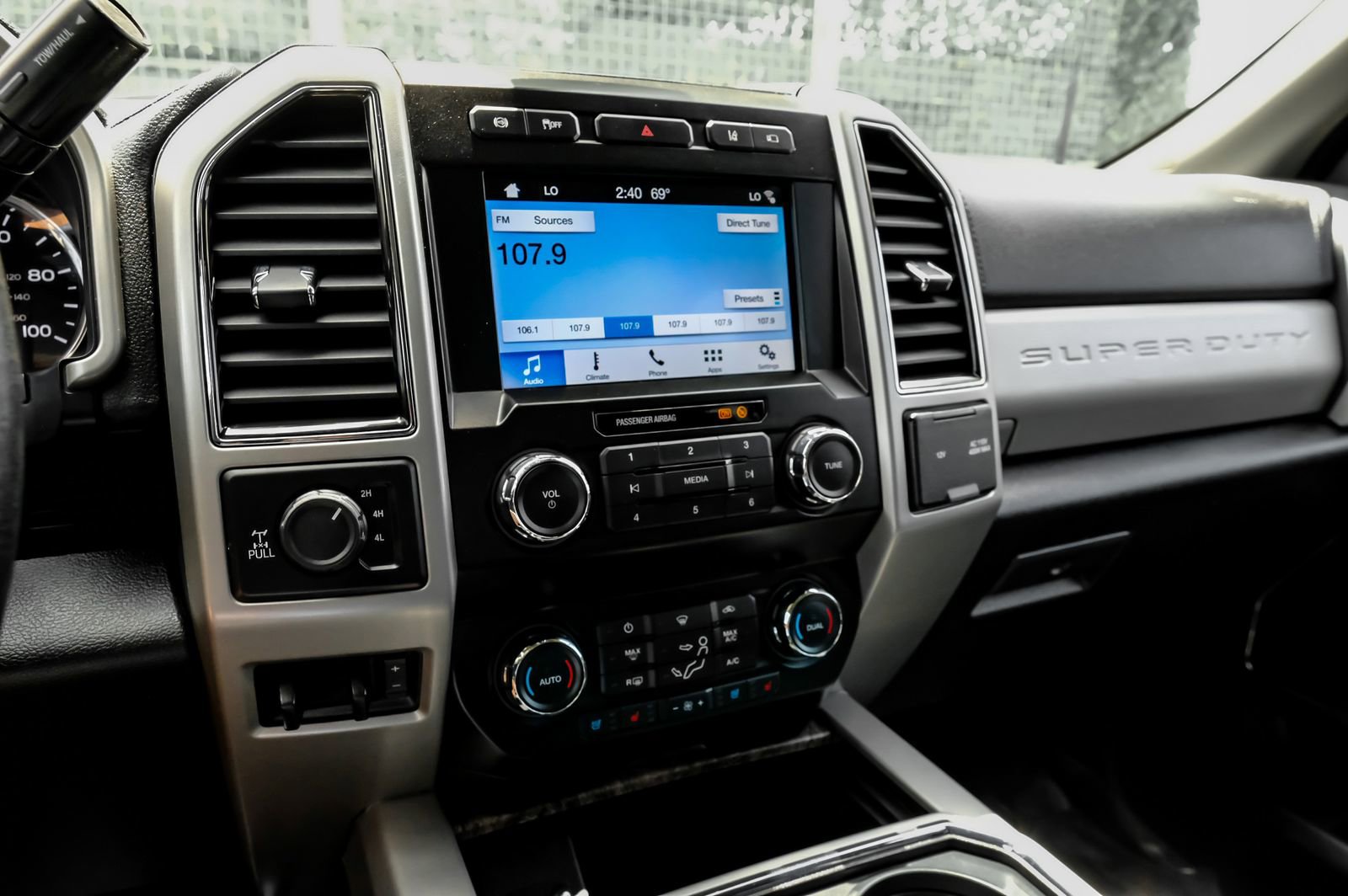Used 2019 Ford F350 Lariat AWD/4WD image 21