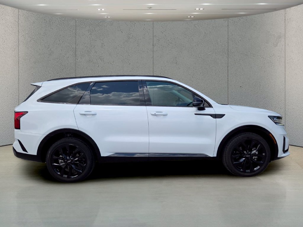 Used 2023 Kia Sorento SX FWD image 3