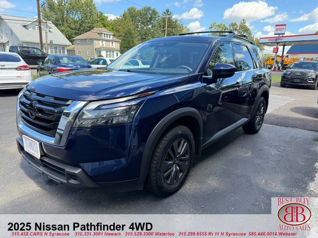 Used 2025 Nissan Pathfinder SV AWD/4WD image 4