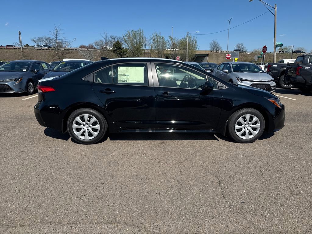 New 2026 Toyota Corolla LE FWD image 9