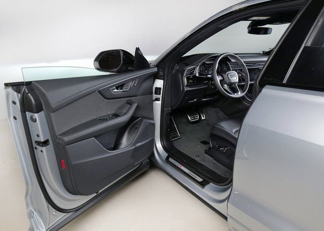 New 2025 Audi RS Q8 performance image 25