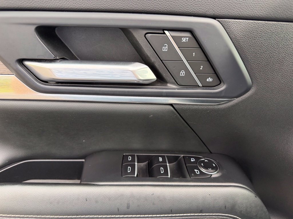 Used 2026 GMC Terrain Denali AWD/4WD image 20