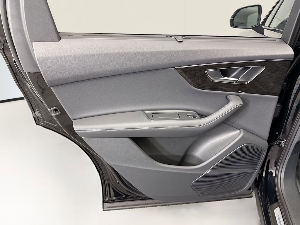 New 2026 Audi Q7 3.0T Premium Plus image 27