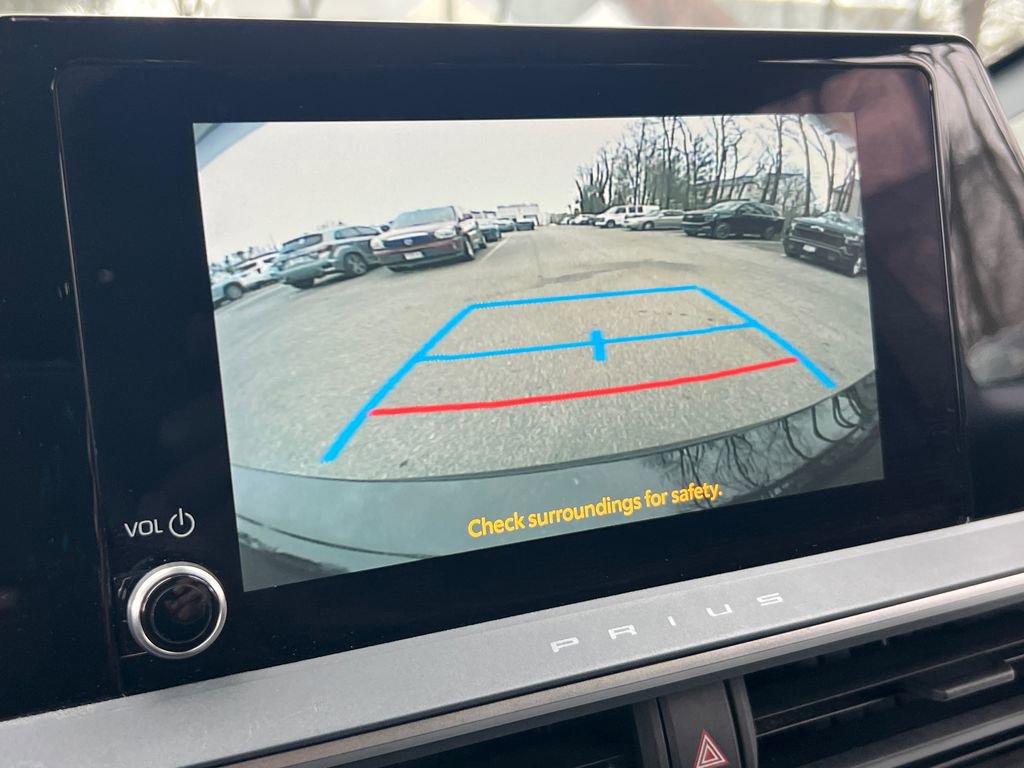 Used 2024 Toyota Prius LE image 27