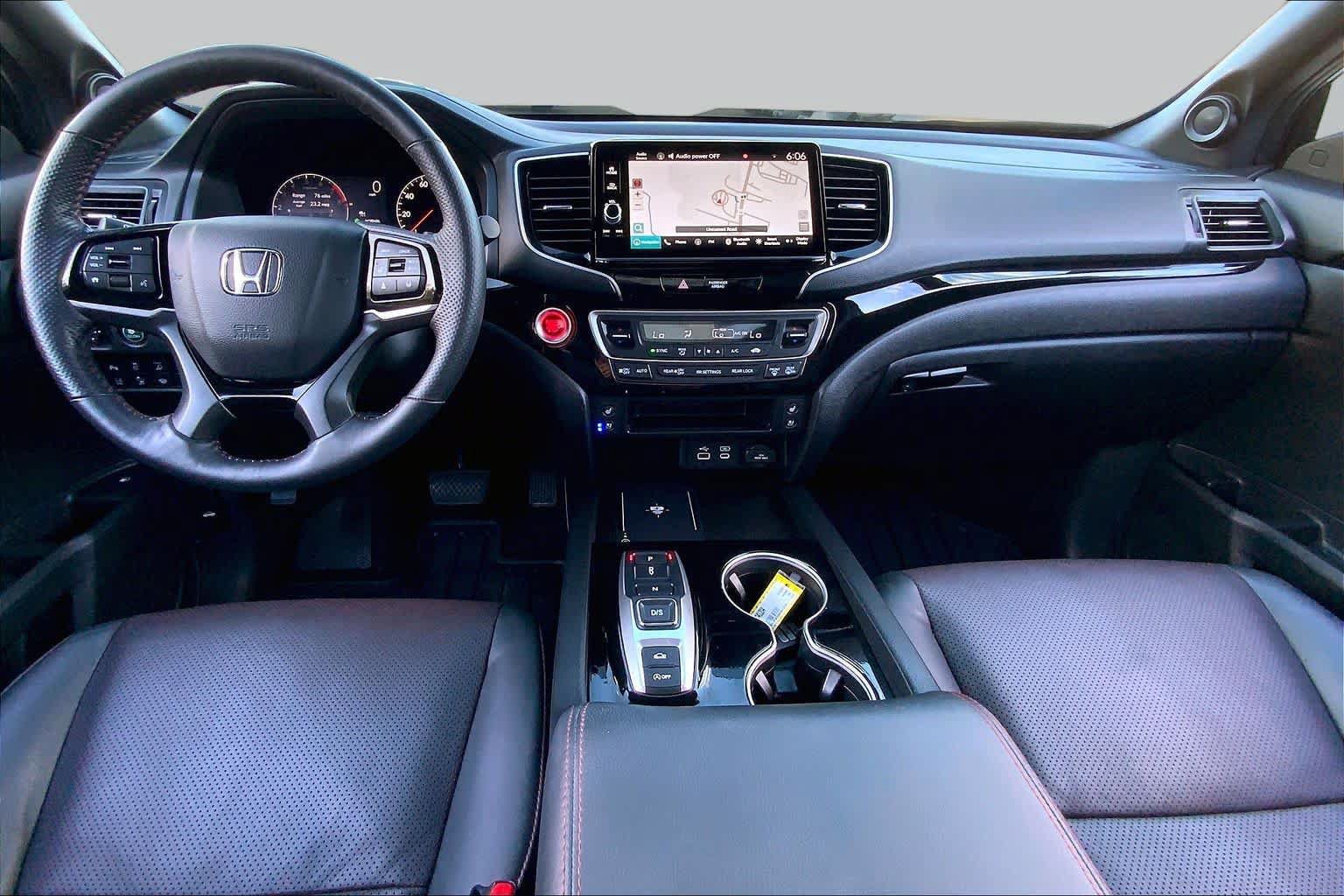 Certified 2025 Honda Ridgeline Black Edition image 16