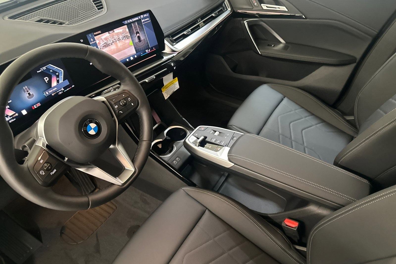 Used 2026 BMW X1 xDrive28i w/ Convenience Package AWD/4WD image 4