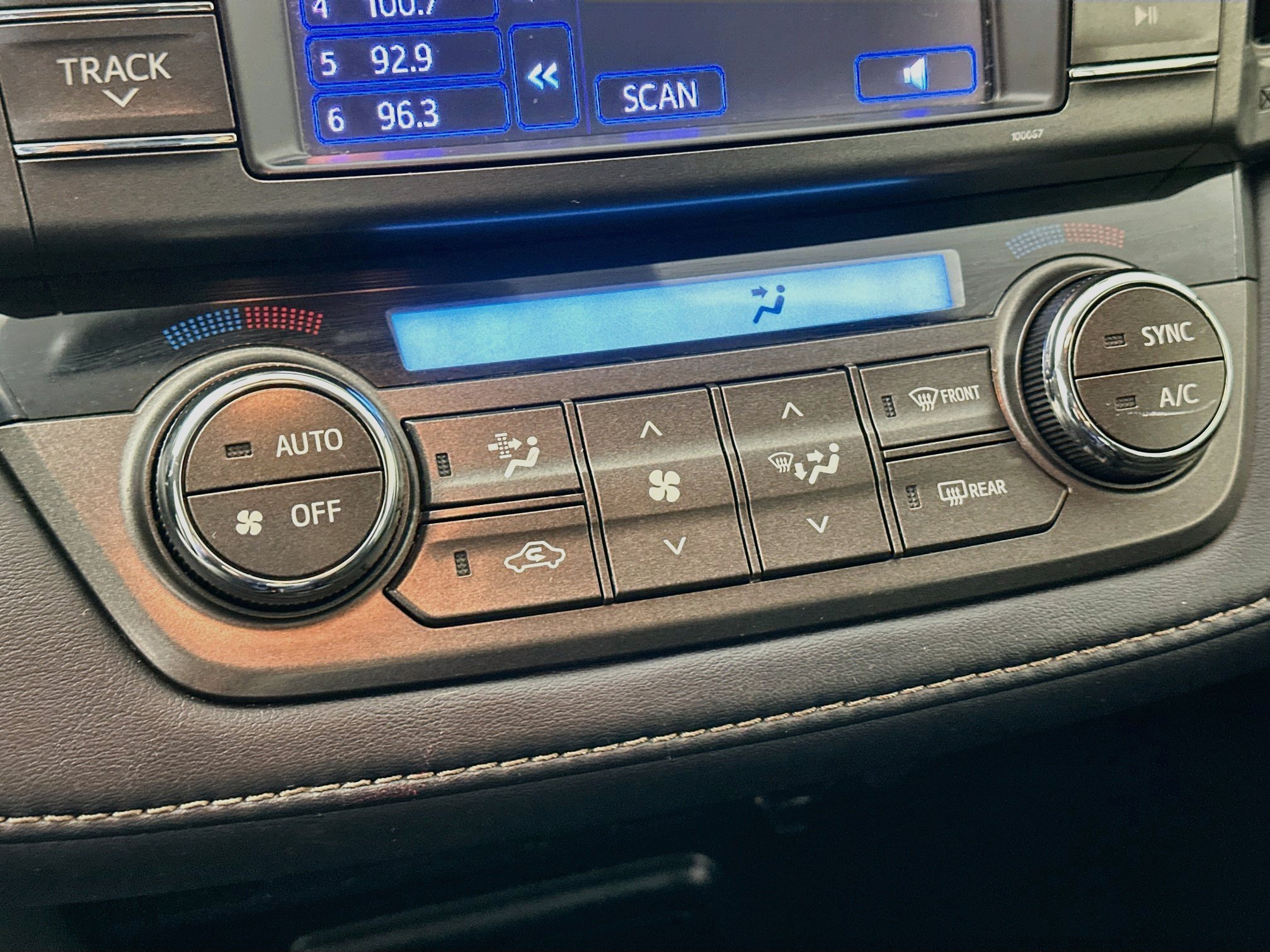Used 2013 Toyota RAV4 XLE FWD image 22