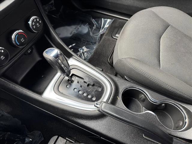 Used 2014 Dodge Avenger SE image 15