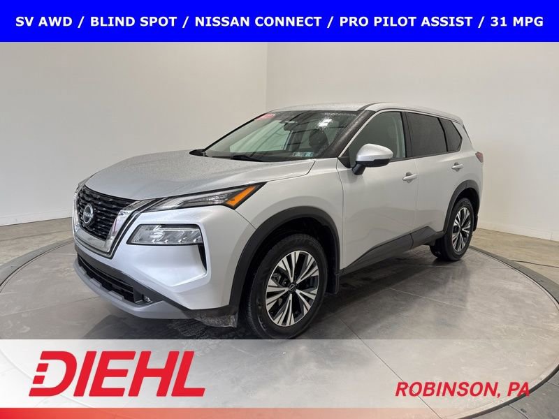 Used 2022 Nissan Rogue SV image 3