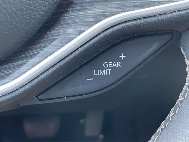 Used 2024 Jeep Wagoneer L Series II w/ Flexible Seating Group AWD/4WD image 26