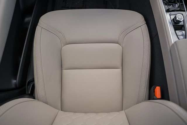 New 2026 Volvo XC90 B6 Plus w/ Protection Package Premier image 30