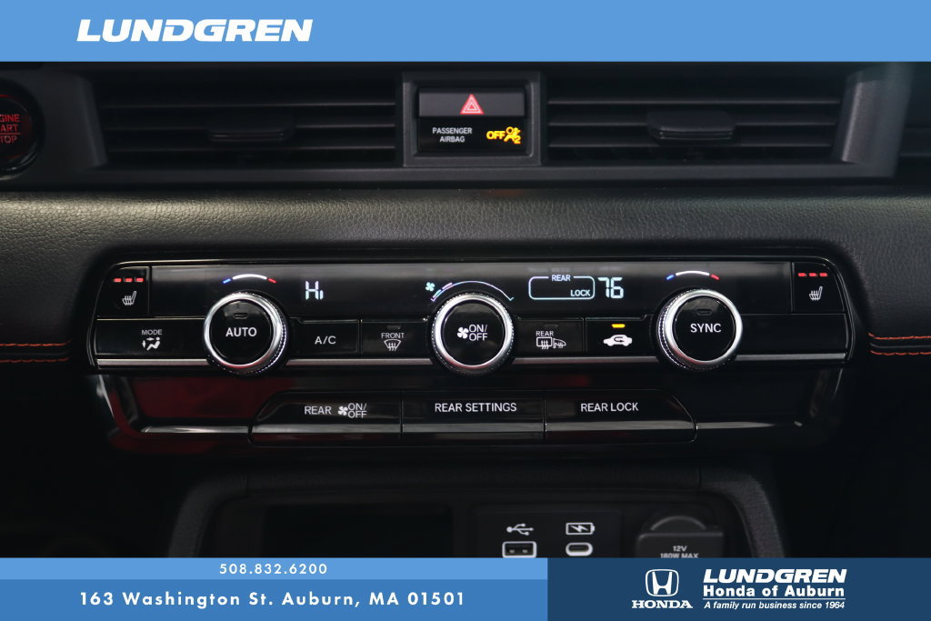 Used 2025 Honda Pilot TrailSport image 25