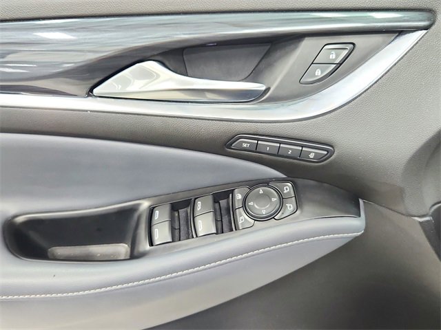 Used 2024 Buick Enclave Premium image 35
