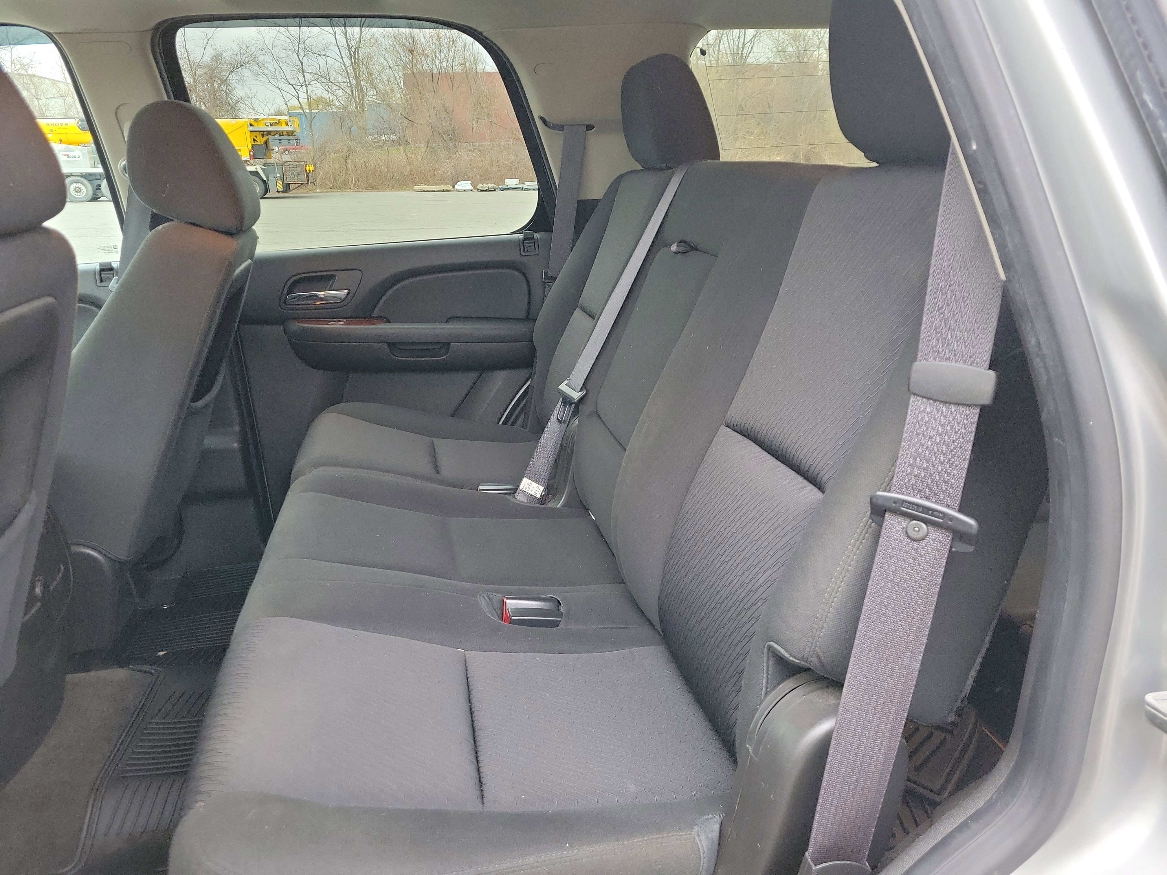 Used 2013 GMC Yukon SLE AWD/4WD image 16