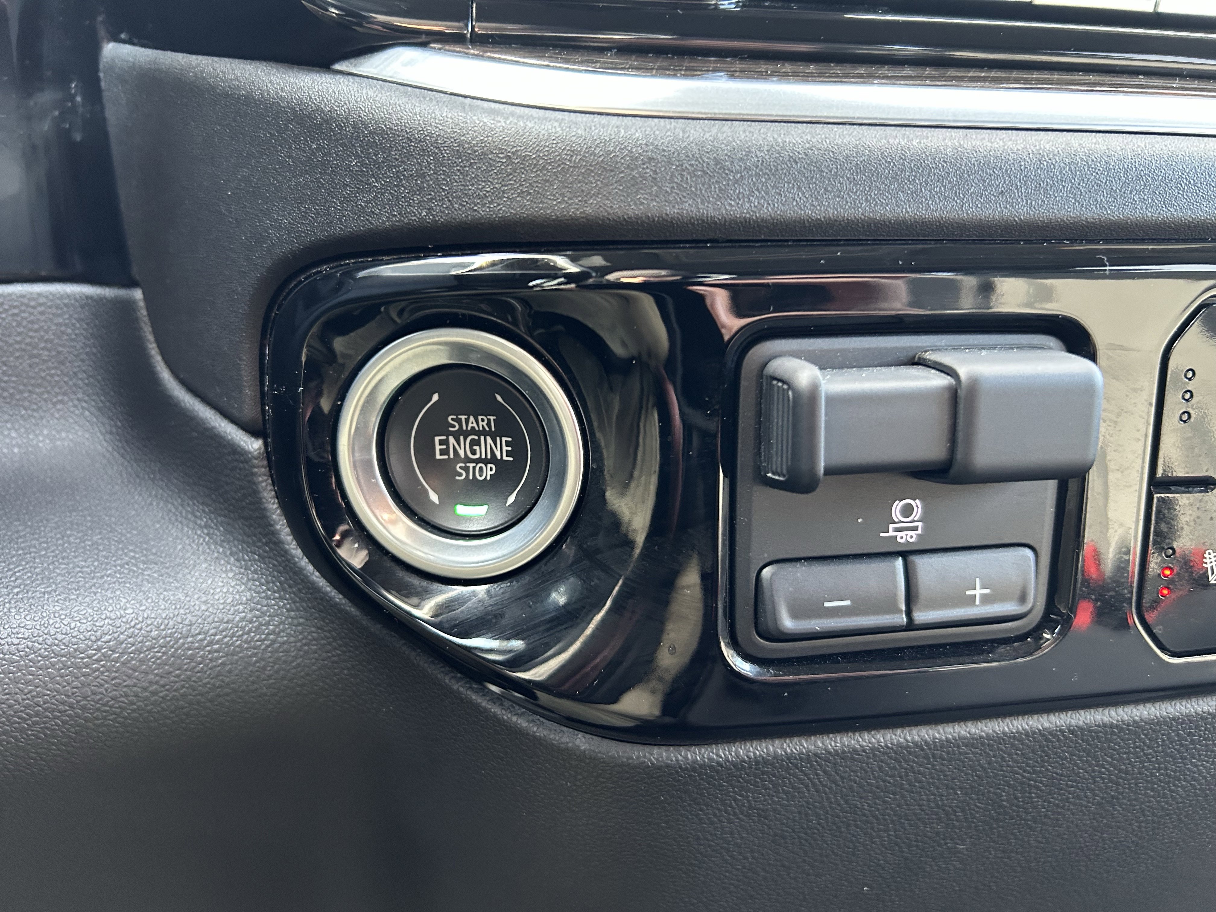 Used 2022 Chevrolet Silverado 1500 LT image 15