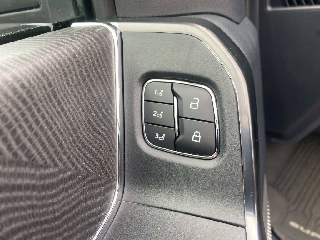 Certified 2024 Ford F350 Platinum AWD/4WD image 18