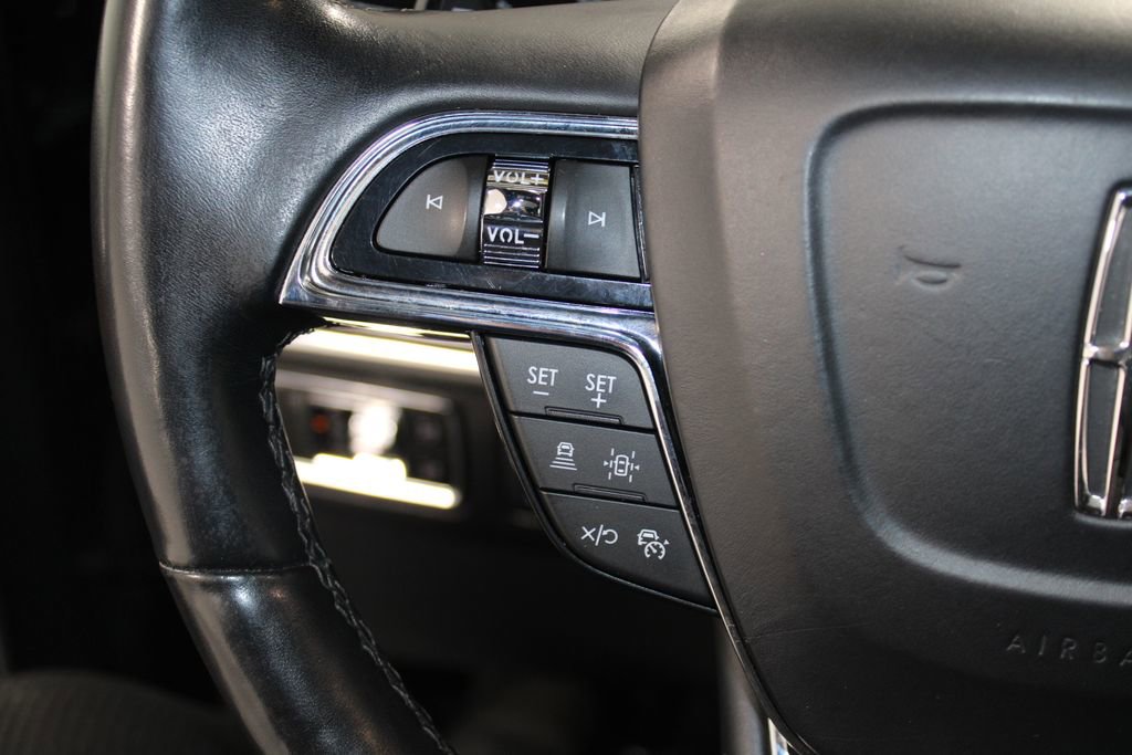 Used 2024 Lincoln Navigator Reserve image 41