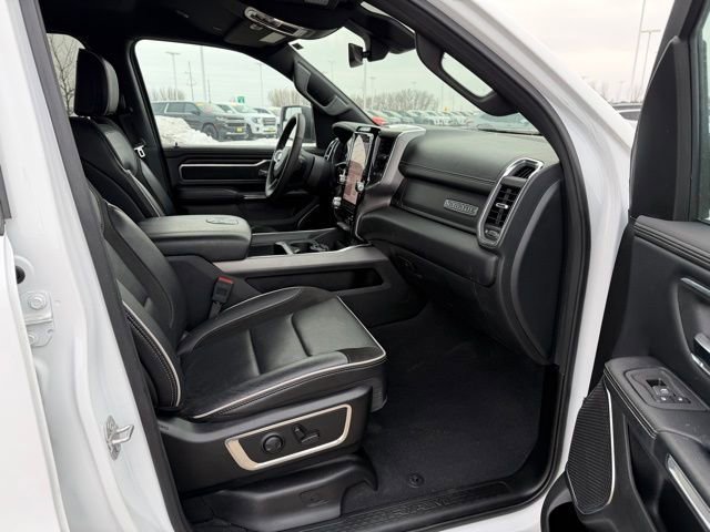 Used 2025 RAM 1500 Laramie image 16