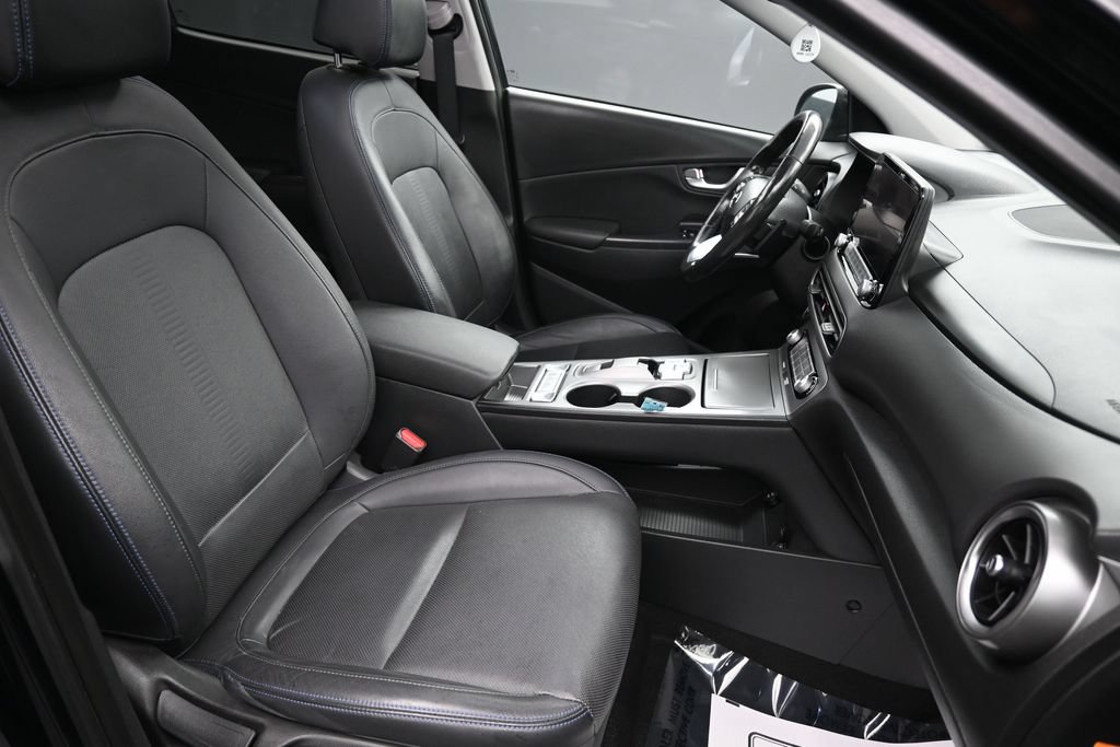 Used 2023 Hyundai Kona Limited FWD image 33