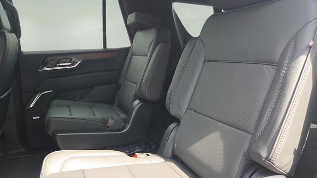 New 2026 GMC Yukon Denali w/ Sun & Power Step Package image 25