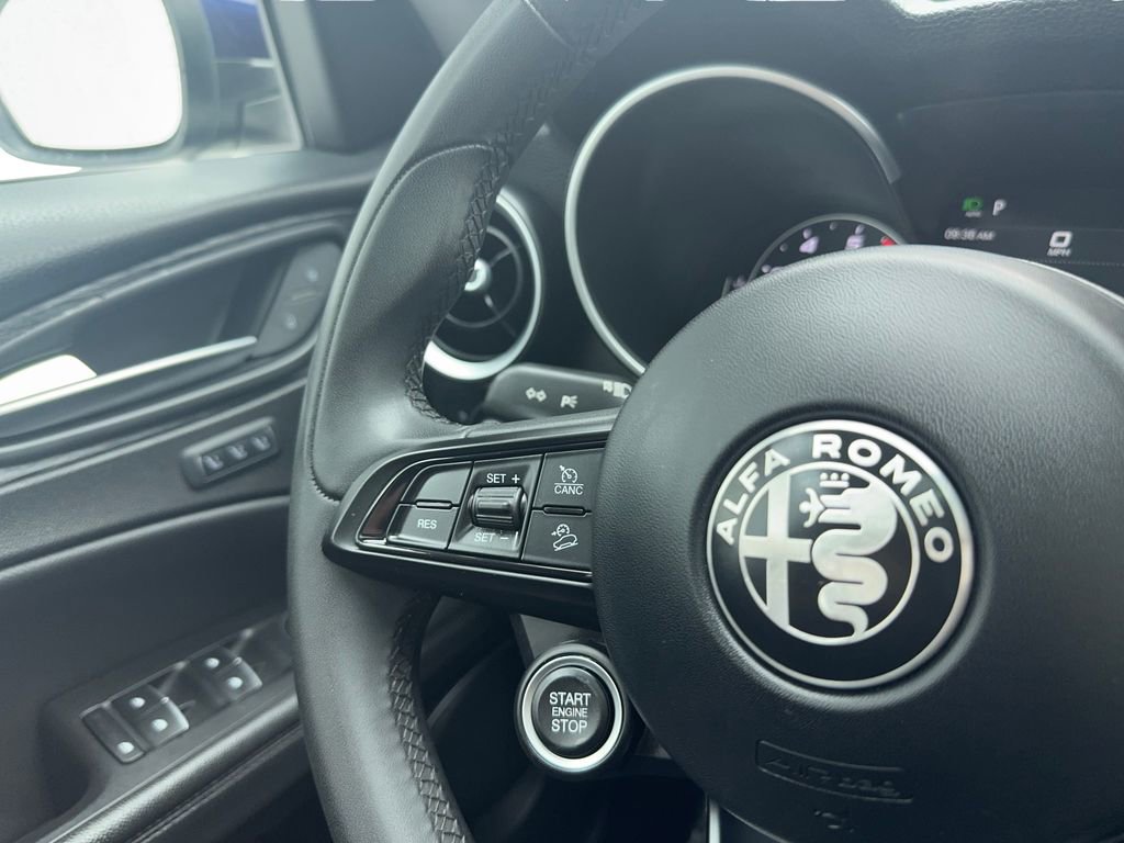 Used 2021 Alfa Romeo Stelvio Sprint w/ Sun & Sound Package image 42