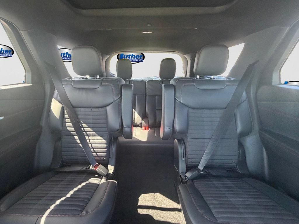 New 2026 Ford Explorer ST-Line w/ ST-Line Street Pack AWD/4WD image 20
