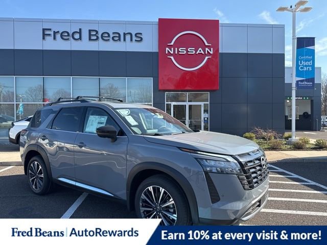 New 2026 Nissan Pathfinder Platinum w/ Cargo Package AWD/4WD image 1