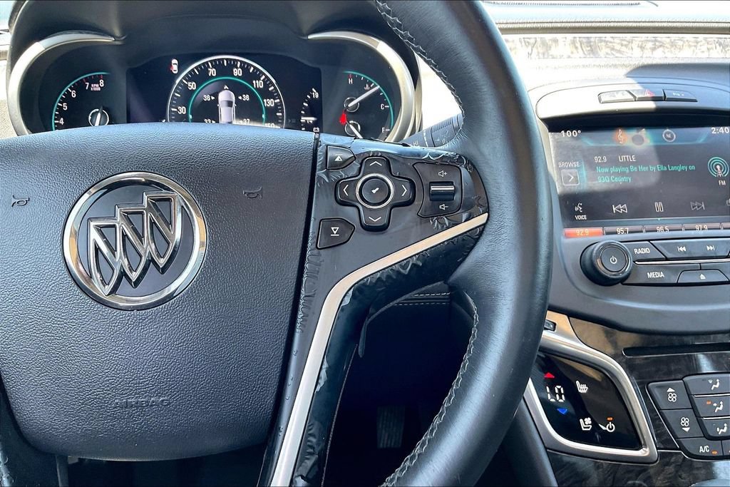 Used 2015 Buick LaCrosse Premium w/ Driver Confidence Package #1 FWD image 11
