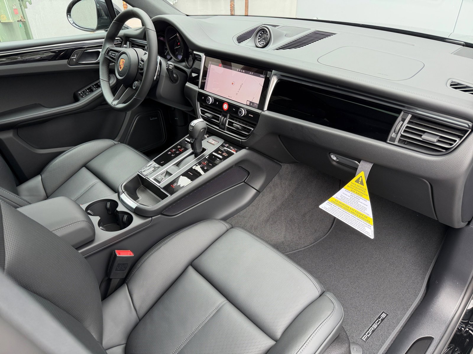 New 2026 Porsche Macan Turbo AWD/4WD image 20
