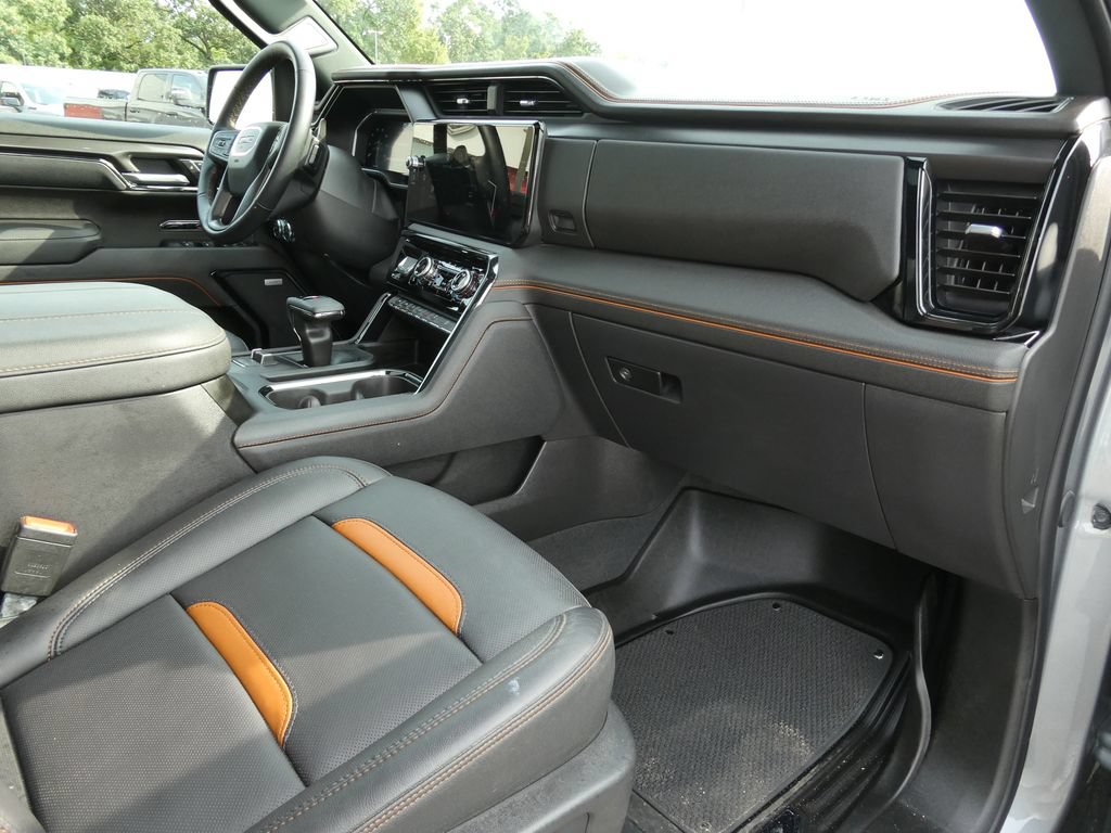 Certified 2026 GMC Sierra 1500 AT4 w/ AT4 Premium Package AWD/4WD image 15