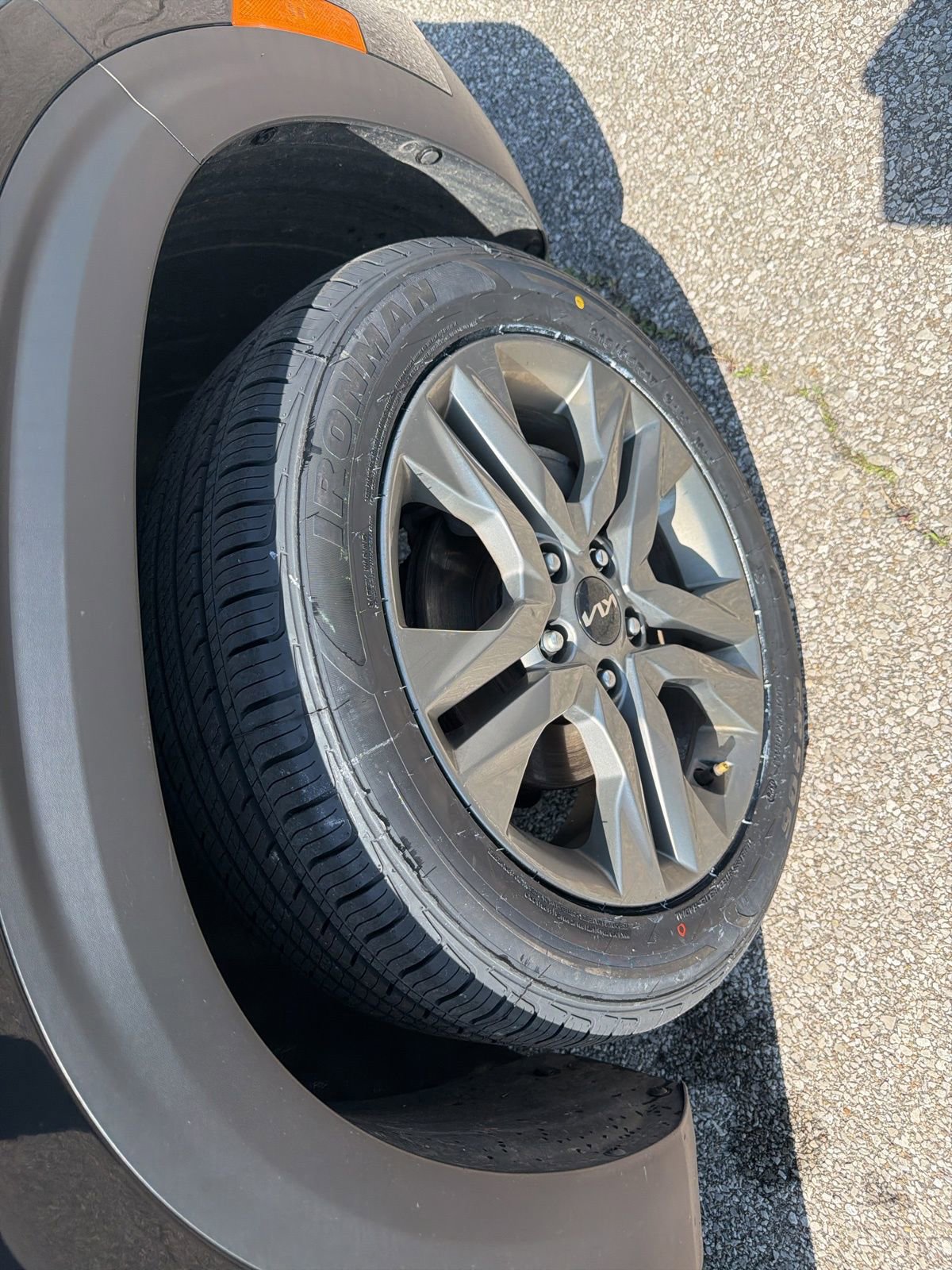 Used 2022 Kia Seltos S FWD image 21