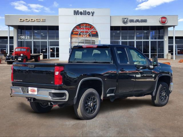 Used 2026 Chevrolet Silverado 2500 LT w/ Convenience Package AWD/4WD image 8