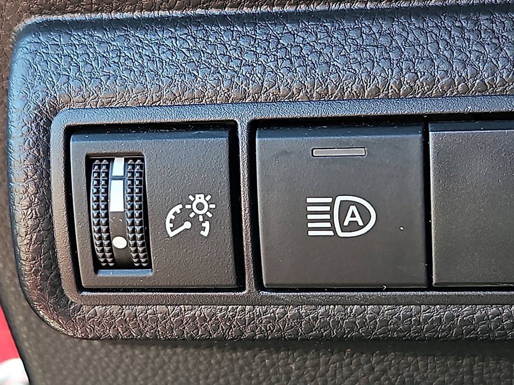 Used 2023 Toyota Corolla SE FWD image 24