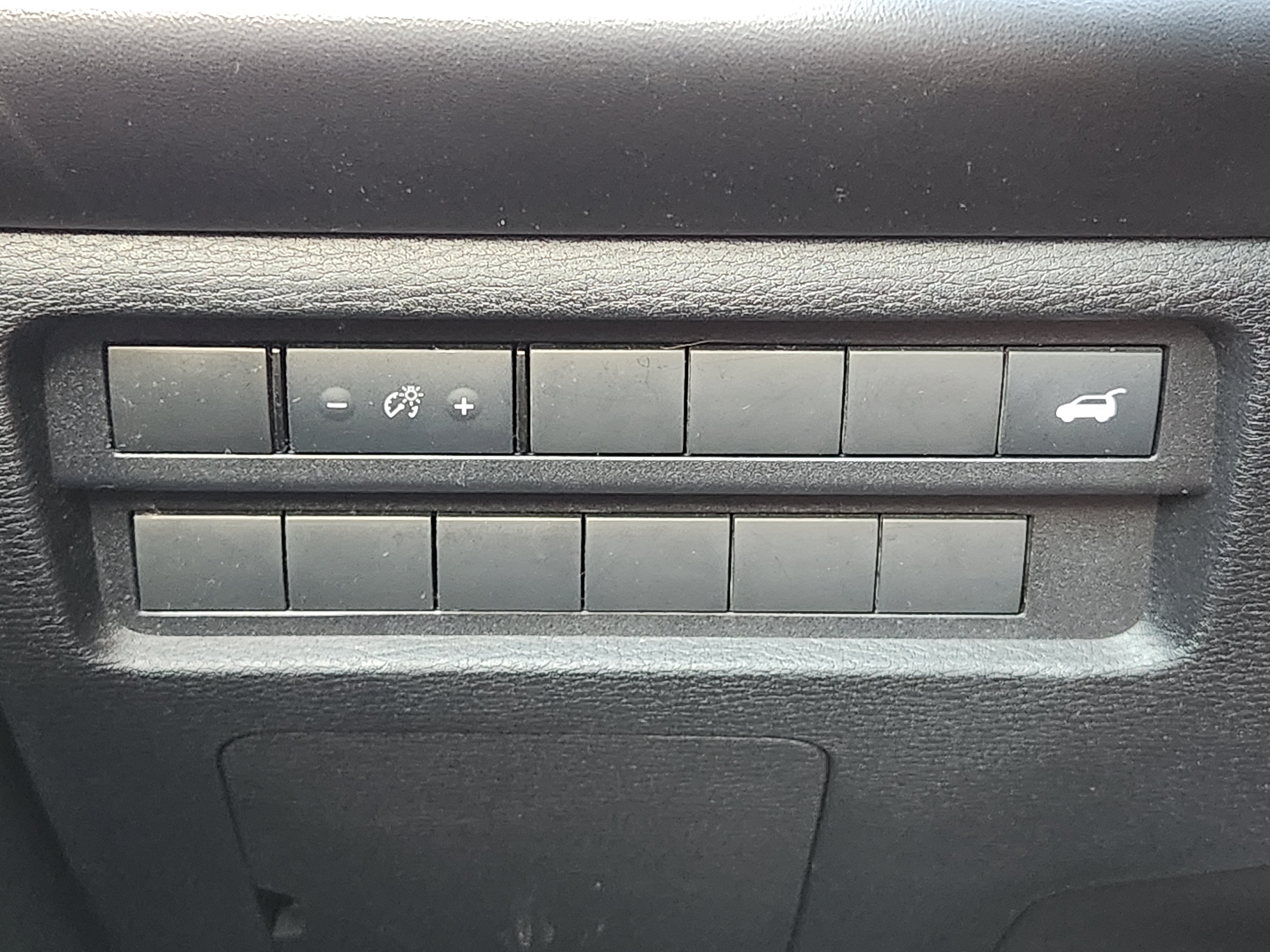 Used 2025 Mitsubishi Outlander SE AWD/4WD image 25